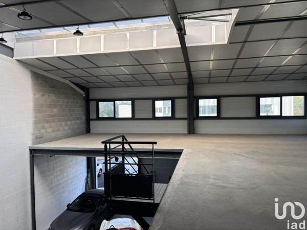 Location atelier 364 m² La Tour-de-Salvagny