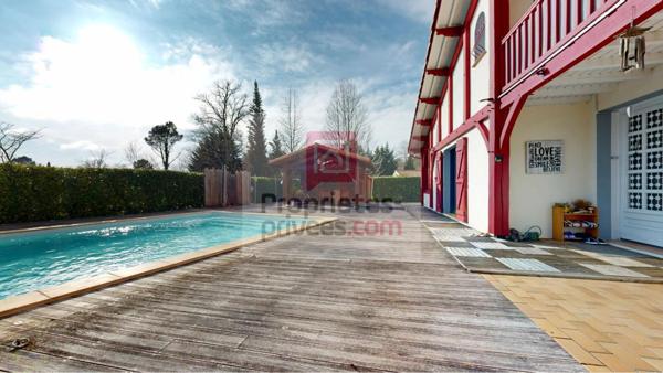 Belle Landaise de 201m², parc arboré, piscine