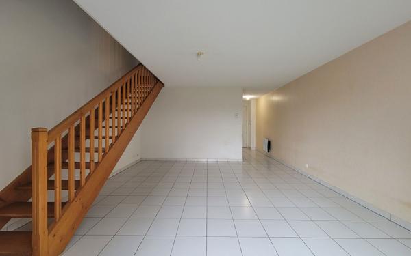 Maison à vendre    3 pièces • 70,42 m2 Saint-Lys