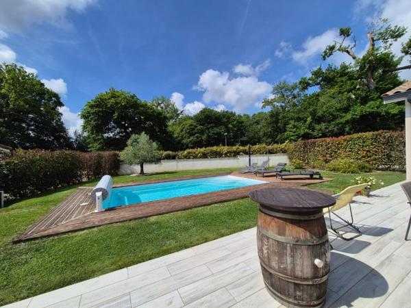 A RIVIERE, A VENDRE MAISON 3 CH + PISCINE