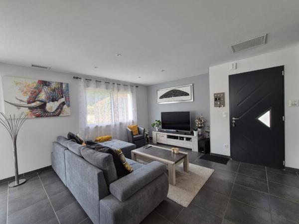 A RIVIERE, A VENDRE MAISON 3 CH + PISCINE