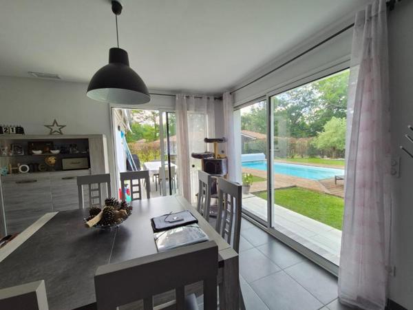 A RIVIERE, A VENDRE MAISON 3 CH + PISCINE