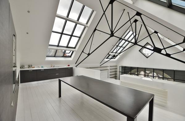 Loft  7 pièce(s)  3 chambre(s)  192 m²