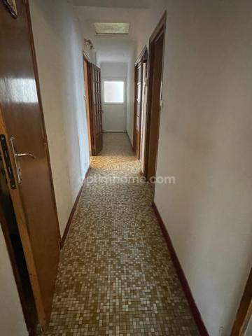 Maison 260 m2 avec garage dépendance et Jardin