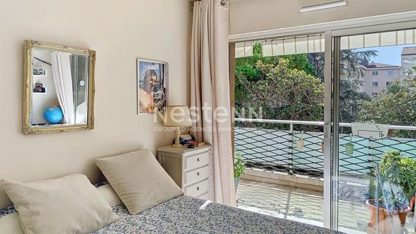 Charmant appartement 2 pièces rénové au coeur de Cannes