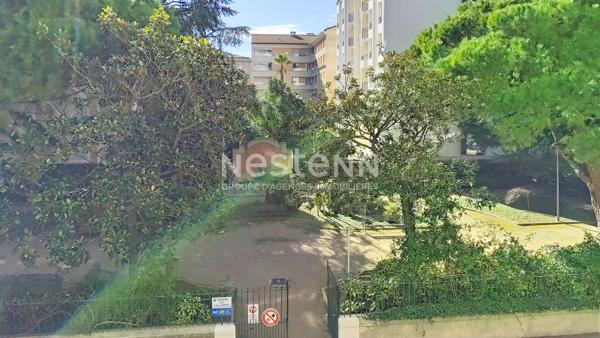 Charmant appartement 2 pièces rénové au coeur de Cannes