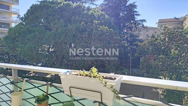 Charmant appartement 2 pièces rénové au coeur de Cannes