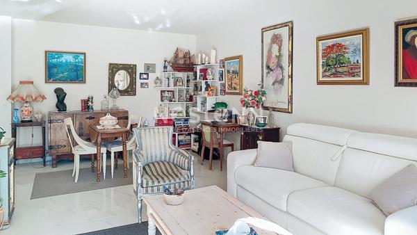 Charmant appartement 2 pièces rénové au coeur de Cannes