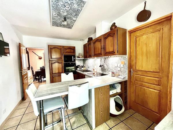 Villa de plain pied au calme – 75 m² sur 739 m² de terrain 229 000 €
