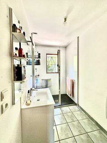 Villa de plain pied au calme – 75 m² sur 739 m² de terrain 229 000 €