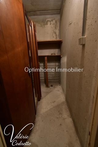 À vendre – Appartement T3 de 96 m² avec vue mer imprenable, garage et caves – Hyères centre-ville (83)