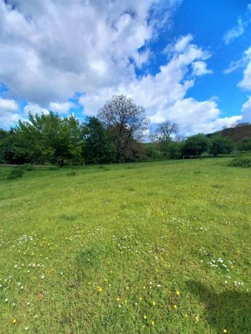 Ferme à rénover de 500 m2 à La Creuse (70240) Axe Vesoul/Lure sur 40 ares de terrain à 15 minutes de Vesoul  à 69 900 euros