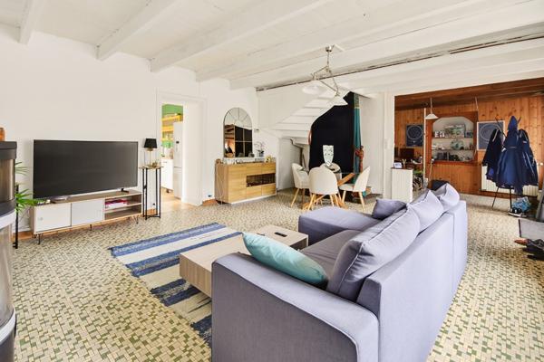 À deux pas du centre de Tréméloir - Maison en pierre de 125 m² à fort potentiel