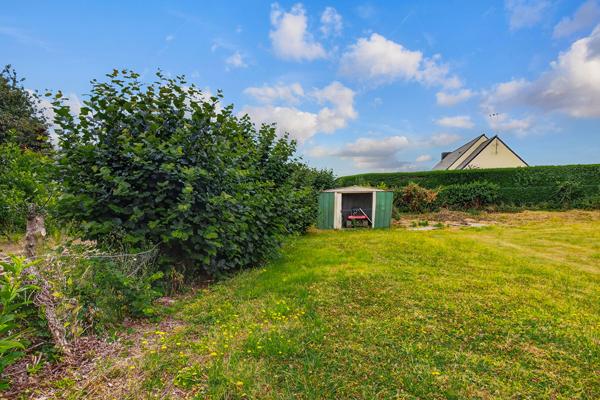 À deux pas du centre de Tréméloir - Maison en pierre de 125 m² à fort potentiel
