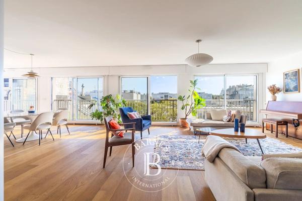 Paris 6ème, Appartement 4 Chambres -  154 m² à vendre