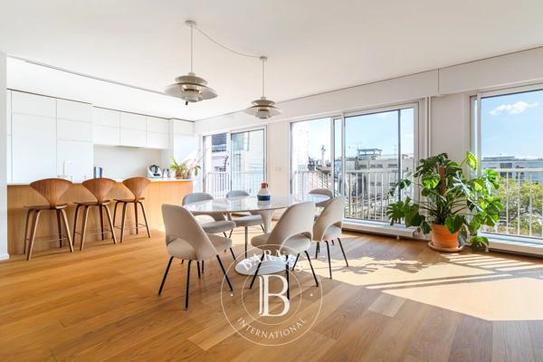 Paris 6ème, Appartement 4 Chambres -  154 m² à vendre
