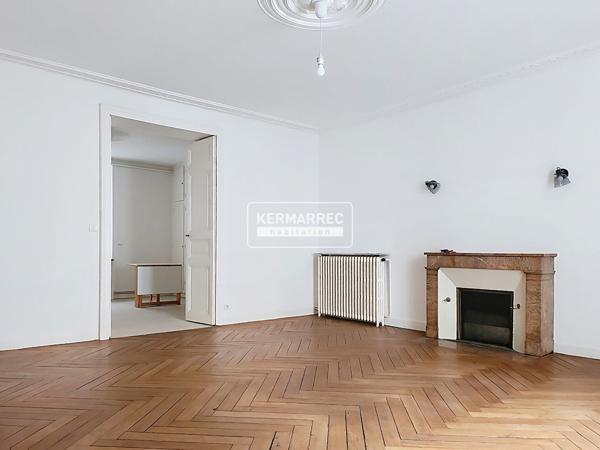 Appartement 2 pièces – 81 m² environ à Nantes (ref : 2016T)