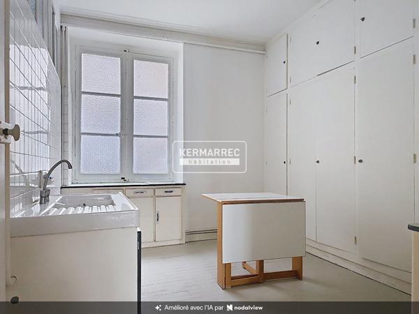 Appartement 2 pièces – 81 m² environ à Nantes (ref : 2016T)