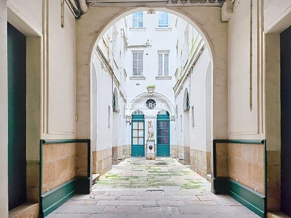 Appartement 2 pièces – 81 m² environ à Nantes (ref : 2016T)
