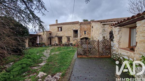 Maison à vendre 15 pièces 465 m² Quinson