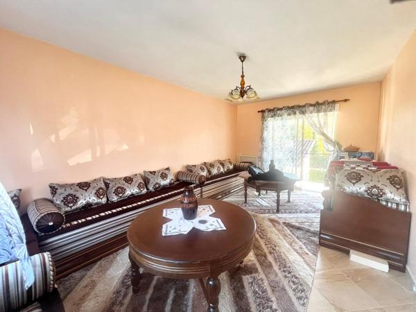 MAISON AVEC JARDIN ET GARAGE PROCHE CENTRE VILLE