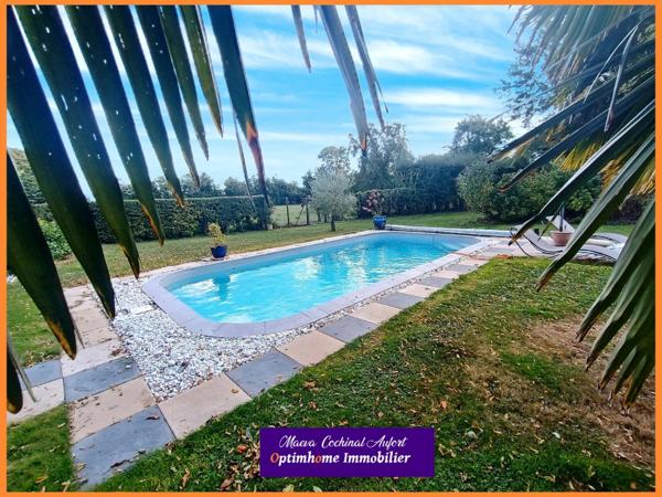 Magnifique propriété avec 2 maisons et piscine sur 3 hectares à 20 min de Bernay
