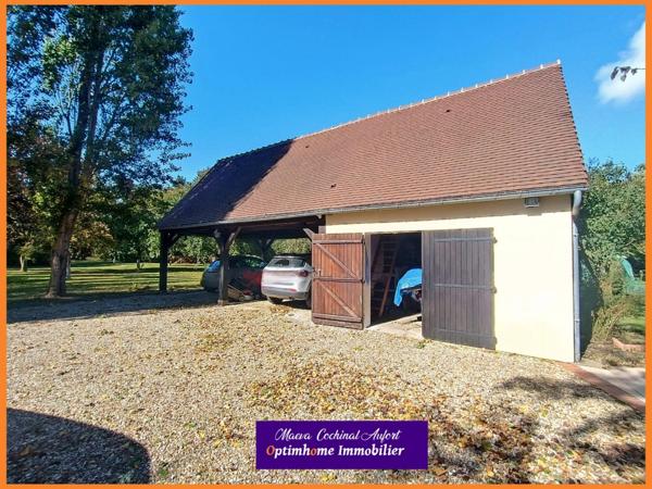 Magnifique propriété avec 2 maisons et piscine sur 3 hectares à 20 min de Bernay
