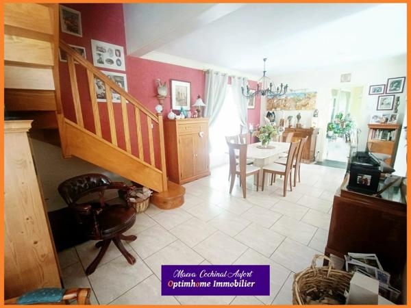 Magnifique propriété avec 2 maisons et piscine sur 3 hectares à 20 min de Bernay