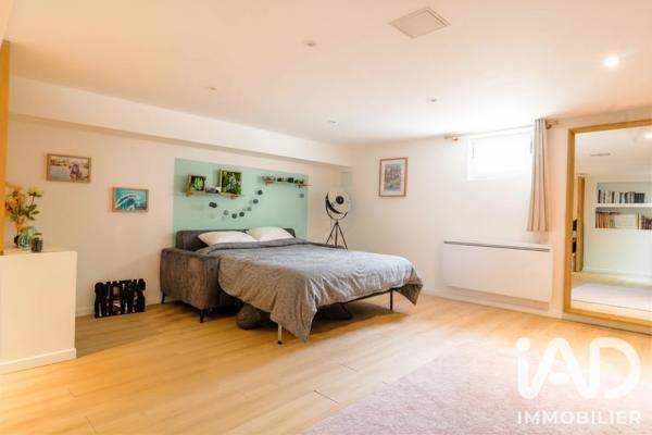 Maison à vendre 6 pièces 261,47 m² Saulx-les-Chartreux