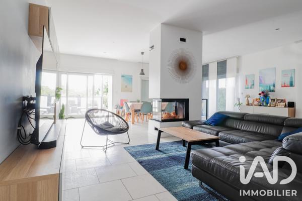 Maison à vendre 6 pièces 261,47 m² Saulx-les-Chartreux
