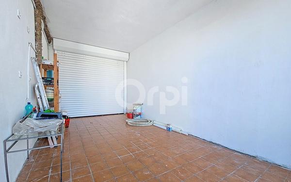 Maison à vendre    5 pièces •  Pollestres