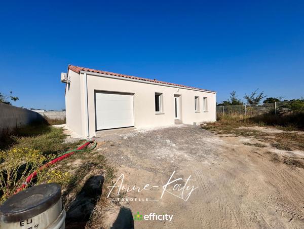 Maison
         5 pièces
        - 88 m² 299 900 € *