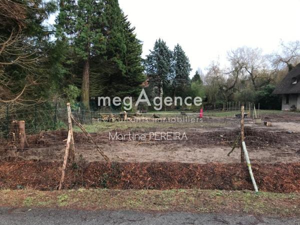 Terrain à MAUREPAS, 78310 - 701m²