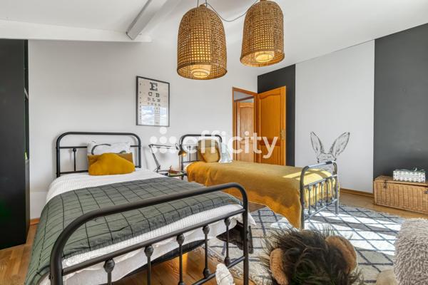 Maison 5 pièces - 155 m² Exclusivité efficity