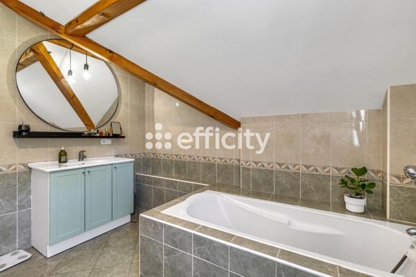 Maison 5 pièces - 155 m² Exclusivité efficity