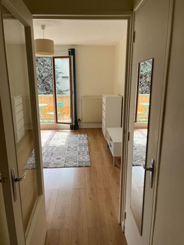 Location appartement Fontenay-aux-Roses - 1 pièce(s) - 25 m² - 790 €/mois