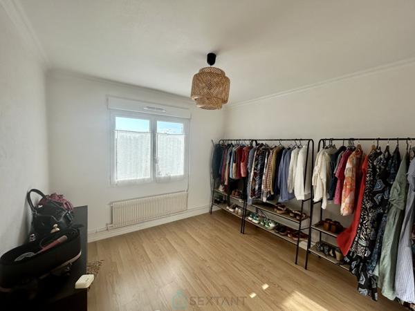 Jolie maison sur secteur calme proche de toutes commodités.