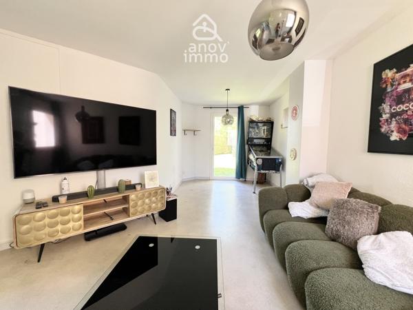 Appartement
                                                                                                                                                                                                                                                                                                                        4 pièce(s)                                                                                                                                                                                                          3 chambre(s)                                                                                                                                                                                                          84.6  m²