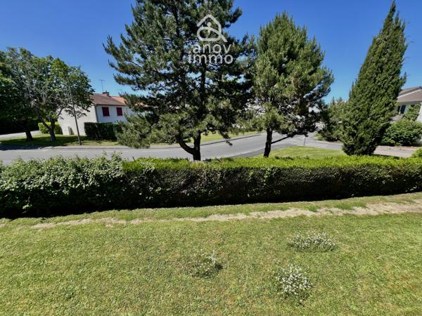 Appartement
                                                                                                                                                                                                                                                                                                                        4 pièce(s)                                                                                                                                                                                                          3 chambre(s)                                                                                                                                                                                                          84.6  m²