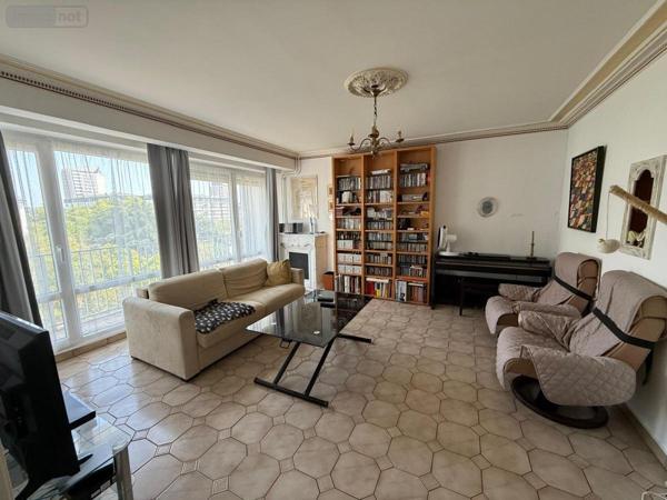 Appartement à vendre à Tours dans l'Indre-et-Loire (37200), ref : 37007-2741