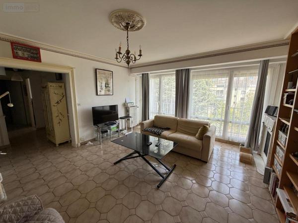 Appartement à vendre à Tours dans l'Indre-et-Loire (37200), ref : 37007-2741