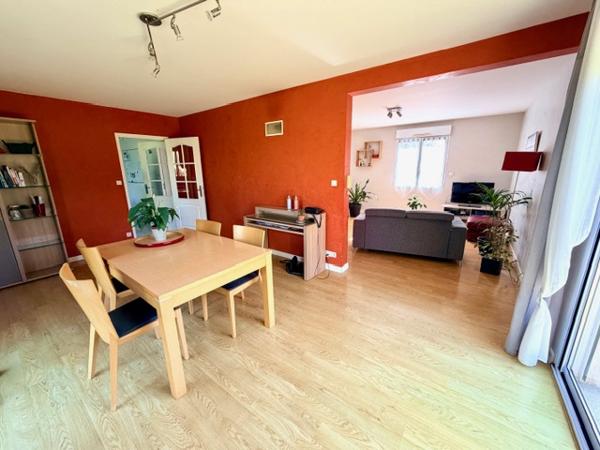La Meignanne (49770) Maison 5 chambres de 182 m² sur 779m² de terrain vue campagne