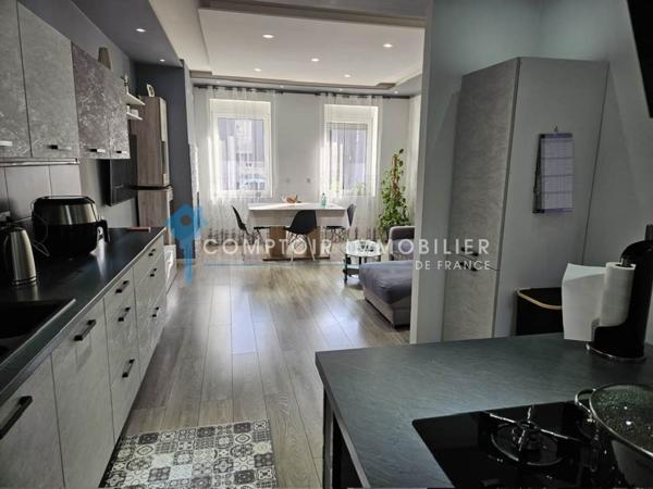 Maison
                                                                                                                                                                                                                                                                                                                        8 pièce(s)                                                                                                                                                                                                          5 chambre(s)                                                                                                                                                                                                          160  m²