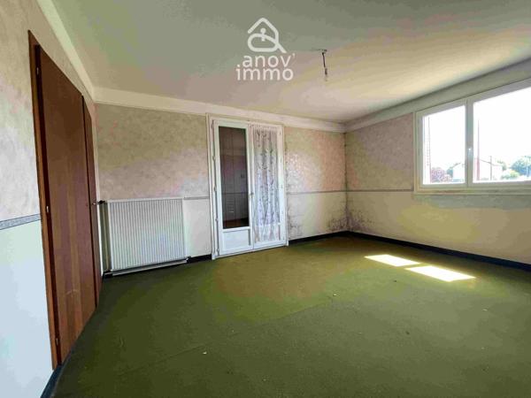 Maison
                                                                                                                                                                                                                                                                                                                        5 pièce(s)                                                                                                                                                                                                          3 chambre(s)                                                                                                                                                                                                          119  m²