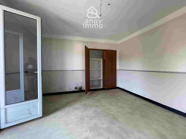 Maison
                                                                                                                                                                                                                                                                                                                        5 pièce(s)                                                                                                                                                                                                          3 chambre(s)                                                                                                                                                                                                          119  m²