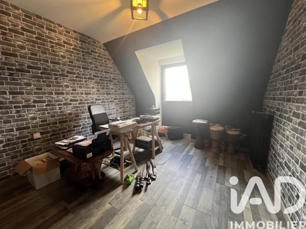 Maison à vendre 5 pièces 174 m² Lesneven