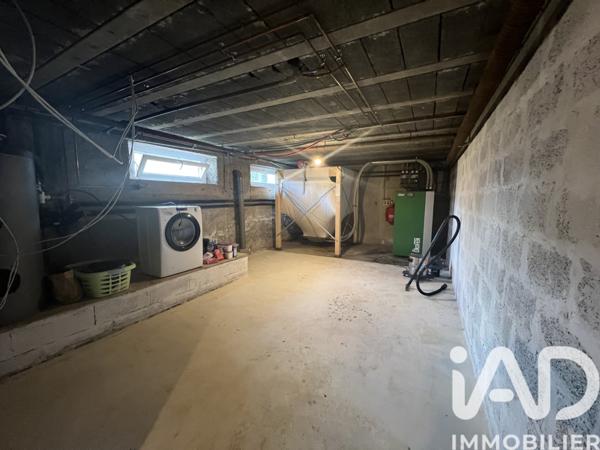 Maison à vendre 5 pièces 174 m² Lesneven