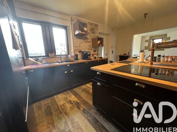 Maison à vendre 5 pièces 174 m² Lesneven