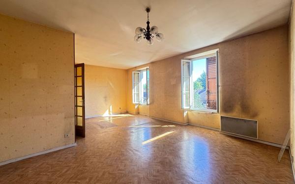 Maison à vendre    9 pièces • 222 m2 Jurançon