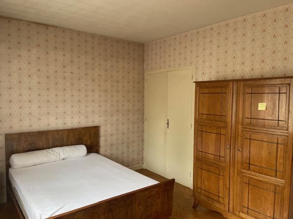 Crêches-sur-Saône (71680) Villa